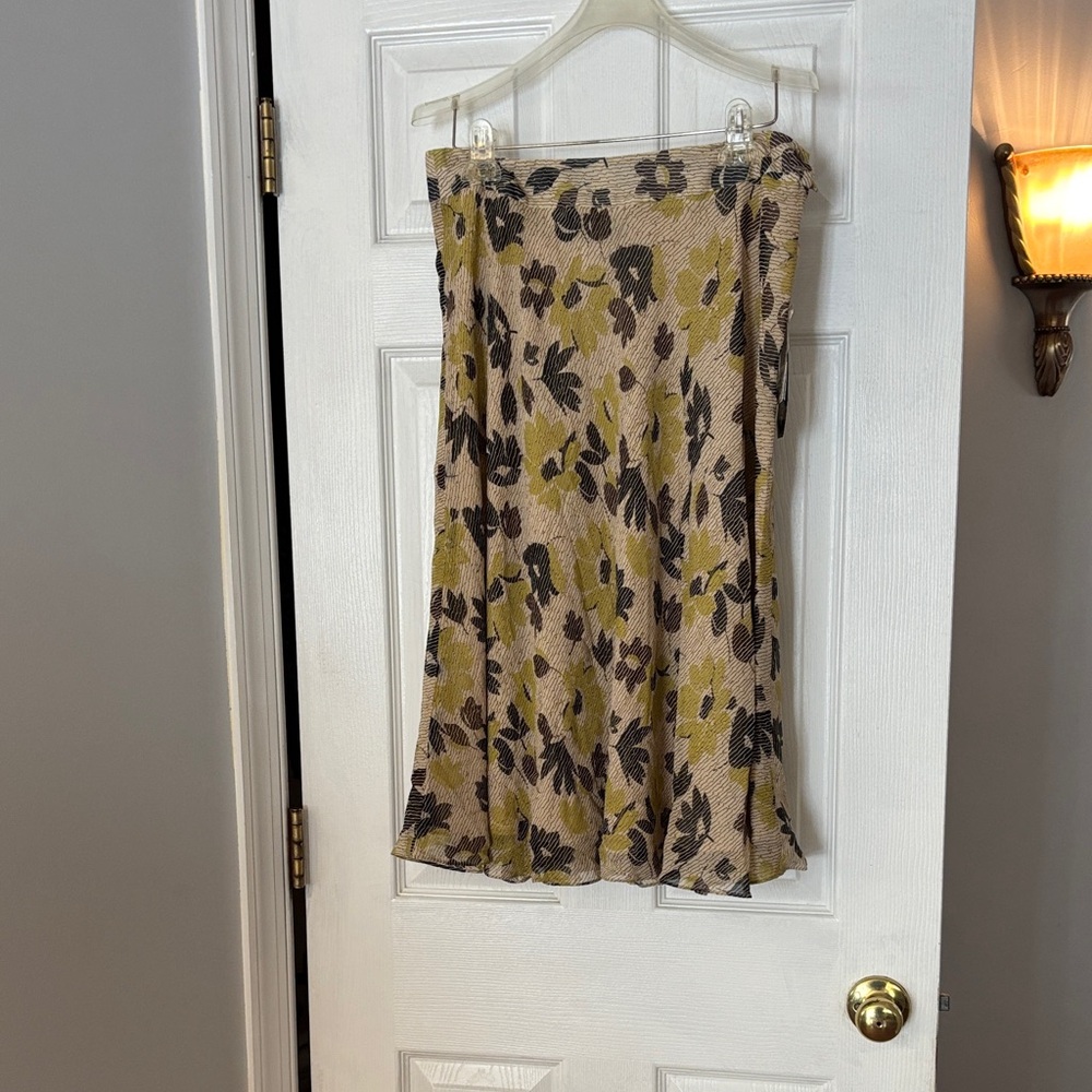 RAINFOREST A-Line Skirt with Floral Design